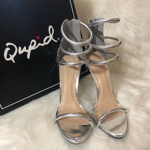 Women’s shoes